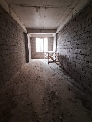 Продам однокомнатную (1-комн.) квартиру, Ирчи Казака ул, 101кГ, Махачкала г