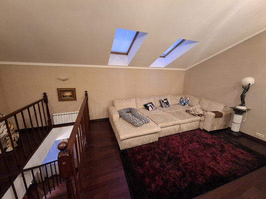 Продам многокомнатную квартиру, Ленинский пр-кт, 44, Москва г