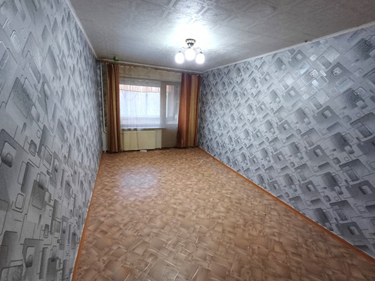 Продам комнату в 5-комн. квартире, Мира ул, 15, Костомукша г