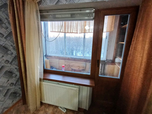 Продам комнату в 5-комн. квартире, Мира ул, 15, Костомукша г