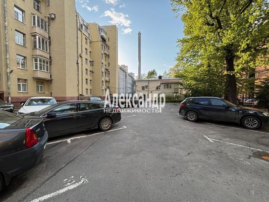 Продам двухкомнатную (2-комн.) квартиру, Большая Разночинная ул, 11, Санкт-Петербург г