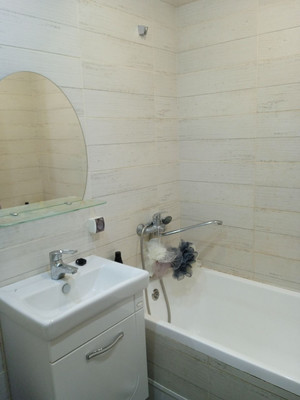 Продам однокомнатную (1-комн.) квартиру, Пожарского ул, 8, Новороссийск г