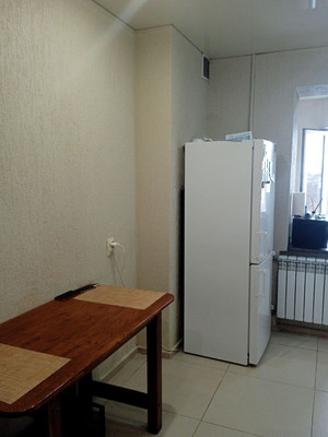 Продам однокомнатную (1-комн.) квартиру, Пожарского ул, 8, Новороссийск г