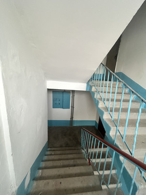 Продам однокомнатную (1-комн.) квартиру, 60 лет Октября ул, 17/65, Симферополь г