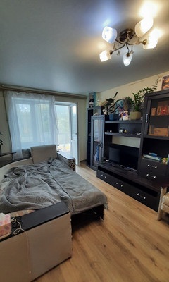 Продам однокомнатную (1-комн.) квартиру, Кирова пр-кт, 82, Симферополь г