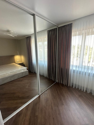 Сдам двухкомнатную (2-комн.) квартиру, Новороссийская ул, 153, Армавир г