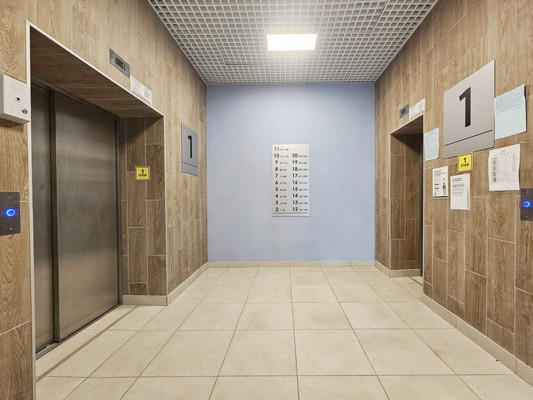 Продам однокомнатную (1-комн.) квартиру, Пахомовская ул, 16к1, Санкт-Петербург г