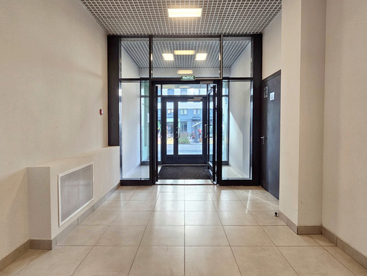 Продам однокомнатную (1-комн.) квартиру, Пахомовская ул, 16к1, Санкт-Петербург г