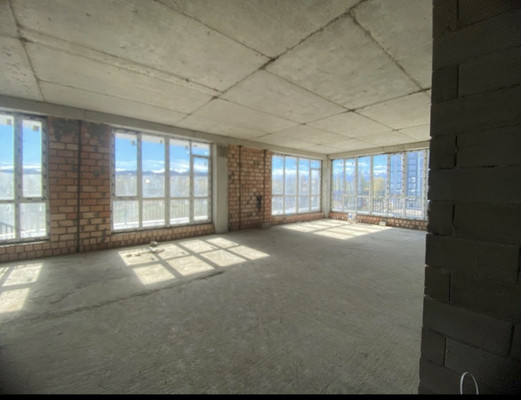 Продам трехкомнатную (3-комн.) квартиру, Кешокова ул, 1ка, Нальчик г