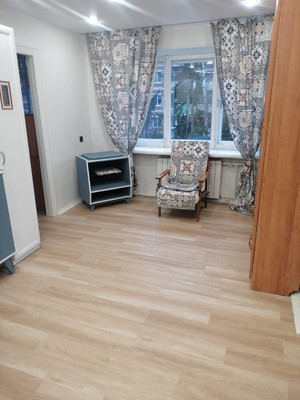 Сдам трехкомнатную (3-комн.) квартиру, Серафимовича ул, 4, Алексин г