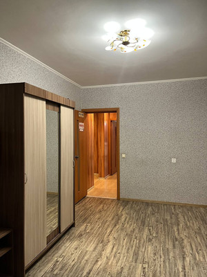 Продам трехкомнатную (3-комн.) квартиру, Лесной снт, 5к1, Подольской машинно-испытательной станции п