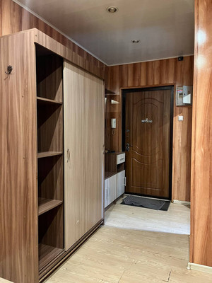 Продам трехкомнатную (3-комн.) квартиру, Лесной снт, 5к1, Подольской машинно-испытательной станции п