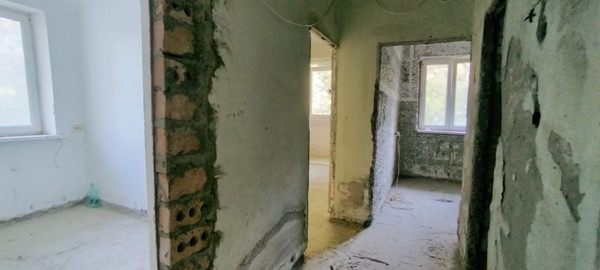 Продам двухкомнатную (2-комн.) квартиру, Дивноморская (Хостинский р-н) ул, 12, Сочи г