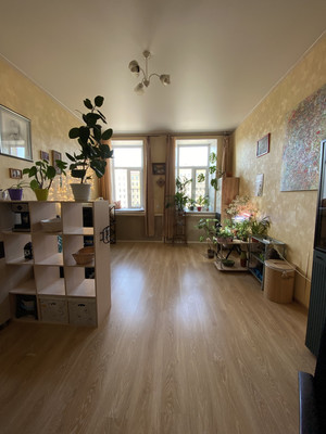 Продам комнату в 4-комн. квартире, Обводного канала наб, 142/16, Санкт-Петербург г