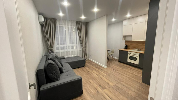 Сдам двухкомнатную (2-комн.) квартиру, им. Ивана Беличенко ул, 92к3, Краснодар г