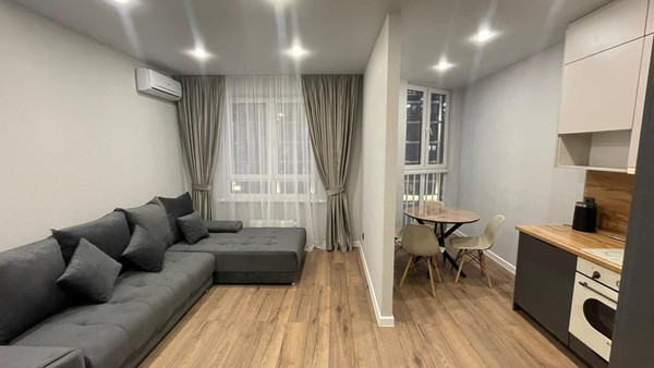 Сдам двухкомнатную (2-комн.) квартиру, им. Ивана Беличенко ул, 92к3, Краснодар г