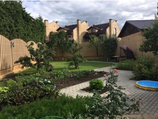 Продам таунхаус, Ахматовой (Опалиха мкр.) ул, 20, Красногорск г, 0 км от города