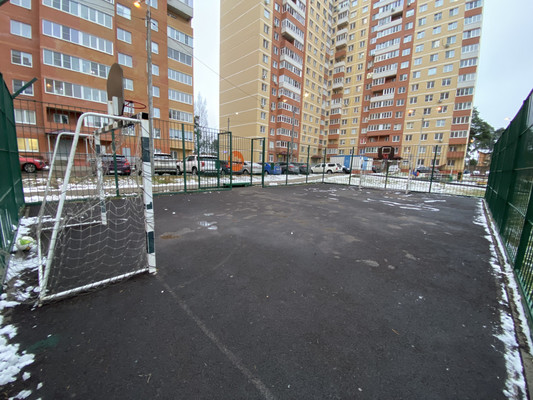 Продам однокомнатную (1-комн.) квартиру, им Владимира Махалина мкр, 37, Дмитров г