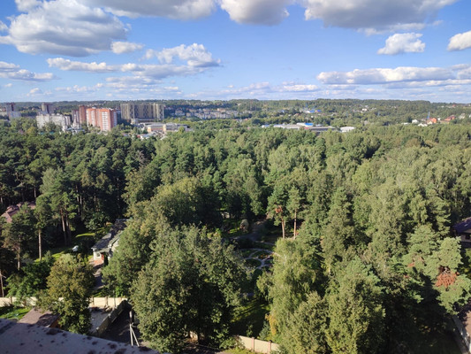 Продам однокомнатную (1-комн.) квартиру, им Владимира Махалина мкр, 37, Дмитров г