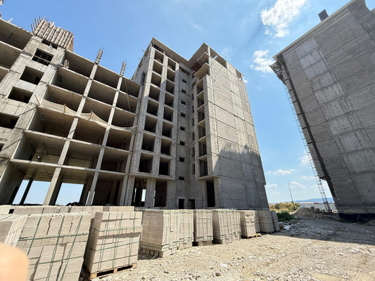 Продам трехкомнатную (3-комн.) квартиру, Шогенова ул, 7, Нальчик г