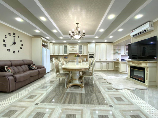 Продам трехкомнатную (3-комн.) квартиру, Передовая ул, 201, Тихорецк г