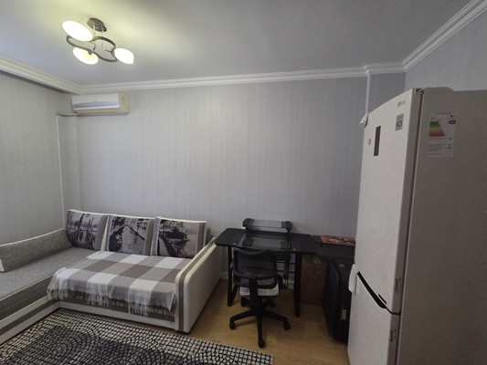 Продам трехкомнатную (3-комн.) квартиру, Оружейный пер, 11/2, Ростов-на-Дону г