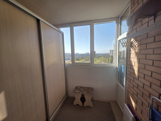 Продам трехкомнатную (3-комн.) квартиру, Оружейный пер, 11/2, Ростов-на-Дону г