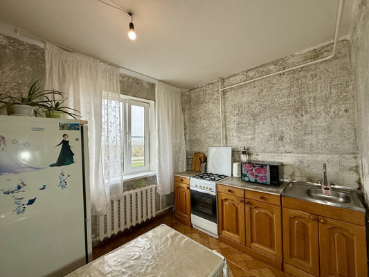 Продам двухкомнатную (2-комн.) квартиру, Черникова ул, 2/31, Волгодонск г