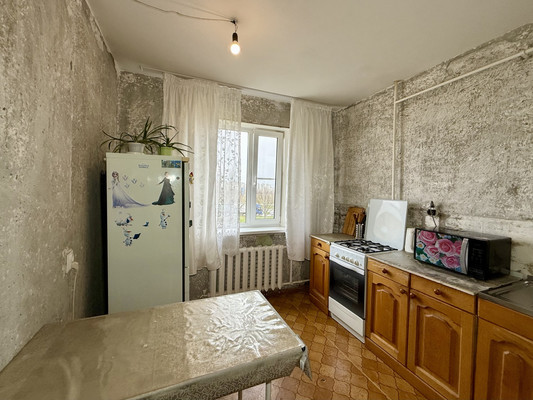 Продам двухкомнатную (2-комн.) квартиру, Черникова ул, 2/31, Волгодонск г