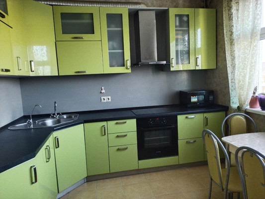 Продам трехкомнатную (3-комн.) квартиру, Побратимов ул, 11, Люберцы г