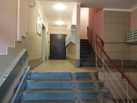 Продам трехкомнатную (3-комн.) квартиру, Побратимов ул, 11, Люберцы г