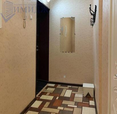 Сдам однокомнатную (1-комн.) квартиру, Ломоносова ул, 8, Красноярск г