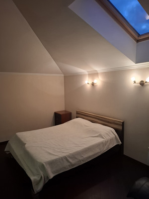 Продам многокомнатную квартиру, Ленинский пр-кт, 44, Москва г