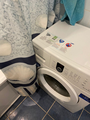 Продам двухкомнатную (2-комн.) квартиру, Ямашева пр-кт, 1019, Казань г