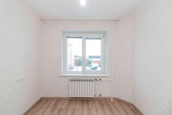 Продам трехкомнатную (3-комн.) квартиру, Строителей ул, 93к2, Ханты-Мансийск г