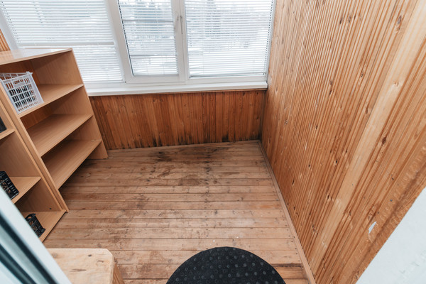 Продам трехкомнатную (3-комн.) квартиру, Строителей ул, 93к2, Ханты-Мансийск г