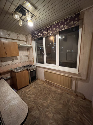 Продам трехкомнатную (3-комн.) квартиру, Софийская ул, 35Ак3, Санкт-Петербург г