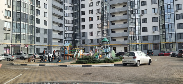 Продам однокомнатную (1-комн.) квартиру, Труда ул, 8к1, Гайдук с