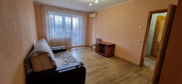 Продам однокомнатную (1-комн.) квартиру, Мефодиевская ул, 112, Новороссийск г