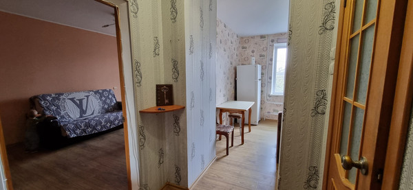 Продам однокомнатную (1-комн.) квартиру, Мефодиевская ул, 112, Новороссийск г