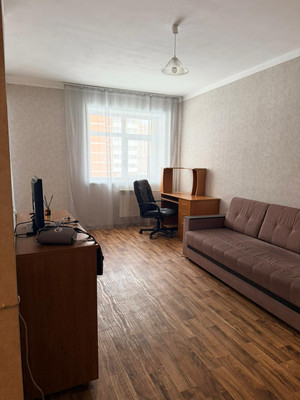 Продам однокомнатную (1-комн.) квартиру, Байкальская ул, 295/13, Карлук д