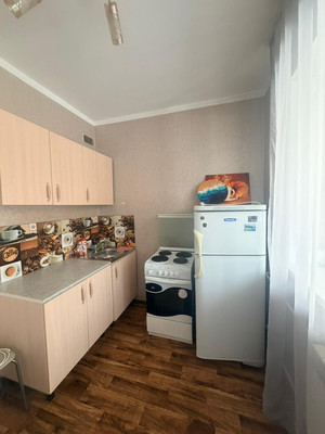 Продам однокомнатную (1-комн.) квартиру, Байкальская ул, 295/13, Карлук д