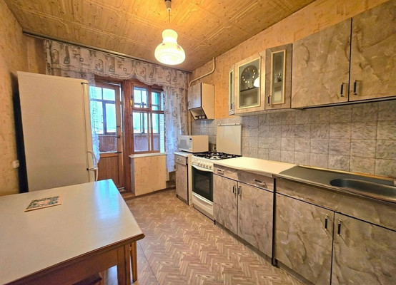 Сдам двухкомнатную (2-комн.) квартиру, Калинина ул, 34, Ступино г