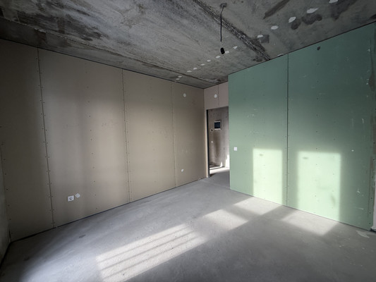 Продам трехкомнатную (3-комн.) квартиру, Гусарская тер, 12, Иркутск г