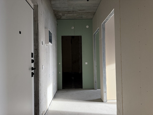 Продам трехкомнатную (3-комн.) квартиру, Гусарская тер, 12, Иркутск г