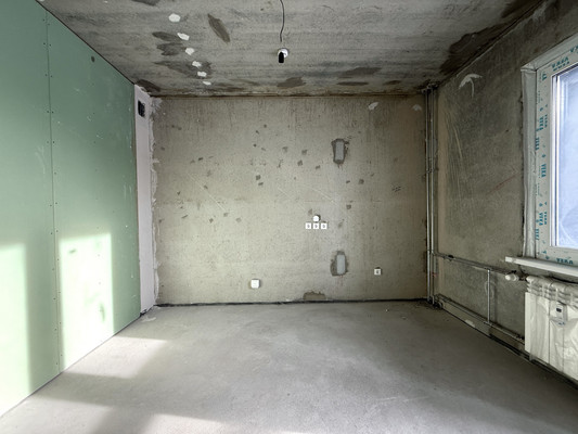 Продам трехкомнатную (3-комн.) квартиру, Гусарская тер, 12, Иркутск г