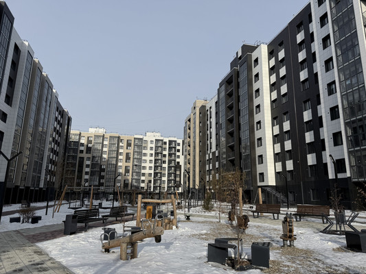 Продам трехкомнатную (3-комн.) квартиру, Гусарская тер, 12, Иркутск г