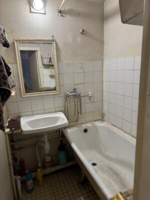 Продам двухкомнатную (2-комн.) квартиру, 2-я Пугачевская ул, 14к2, Москва г