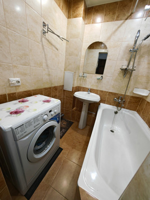 Продам однокомнатную (1-комн.) квартиру, Копылова пр-кт, 32, Комсомольск-на-Амуре г