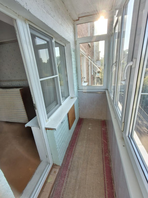 Продам трехкомнатную (3-комн.) квартиру, Черноморская ул, 81, Кропоткин г